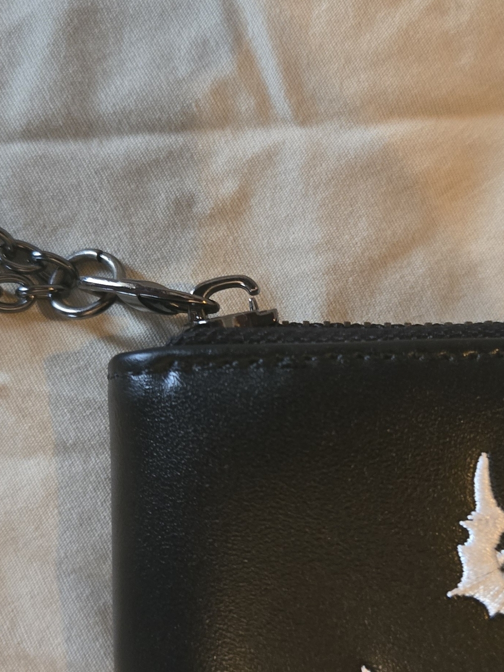 Lost Queen Bat Purse With Matching Wallet - Picture 6 of 7
